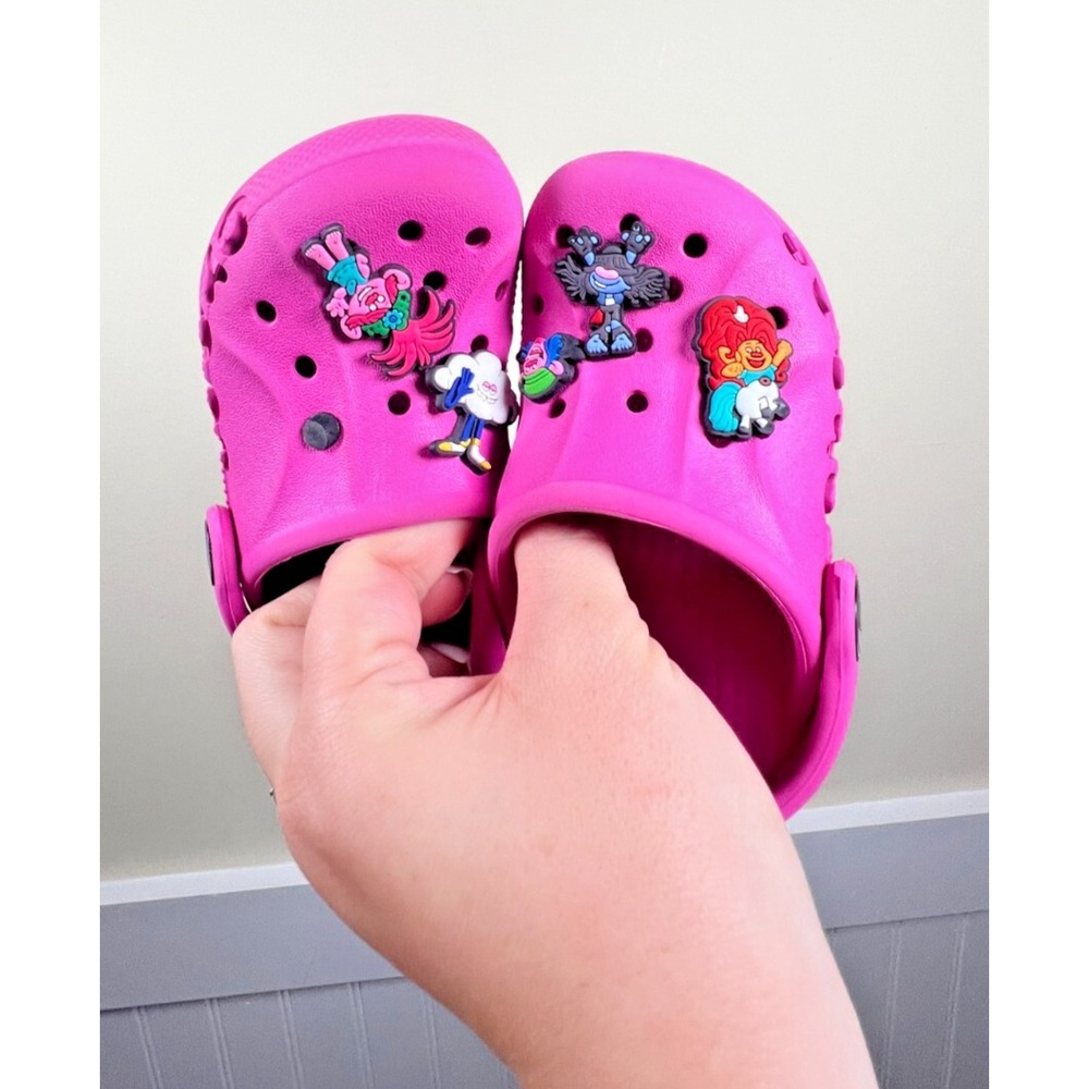 Crocs Shoes Girls 8c Pink Trolls Charms